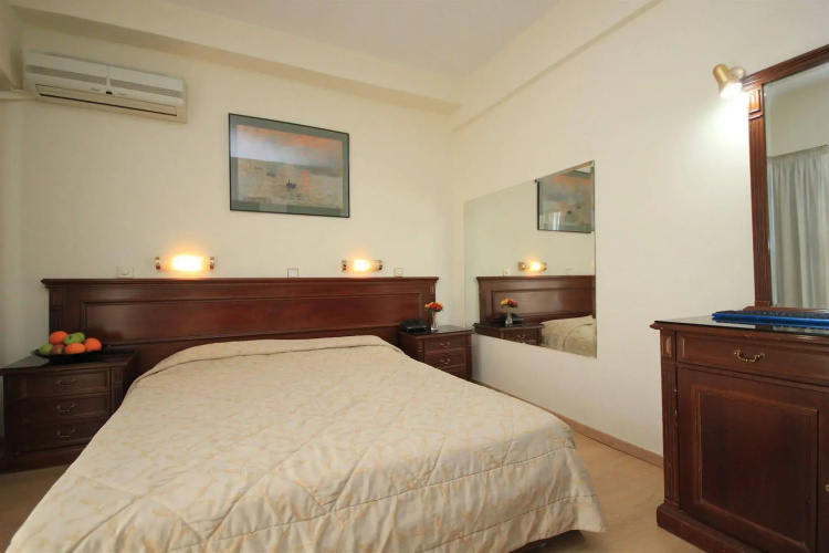 Hellinis Hotel