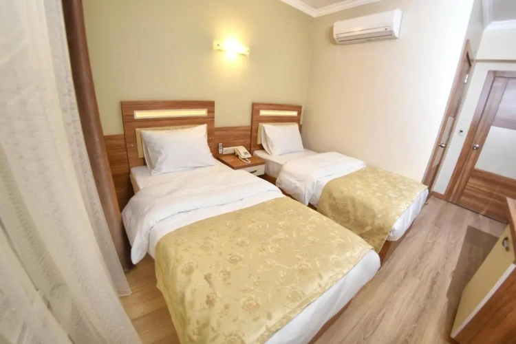 Economy Twin room with view