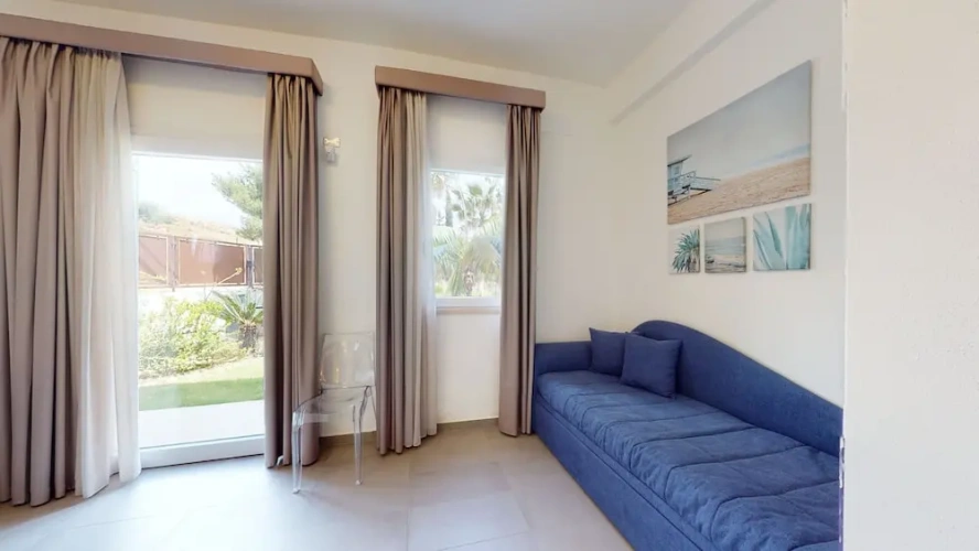 Comfort room