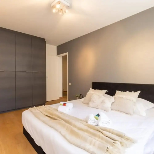 Modern Apartment at the Beach With Parking