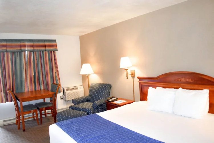 Days Inn Attleboro