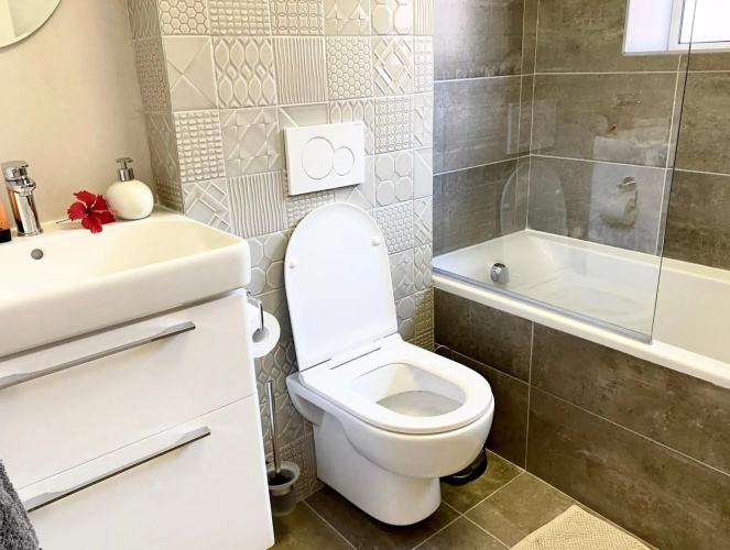 Ocean Pearl Apartment
