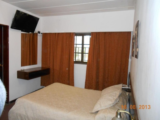 Economy Triple room