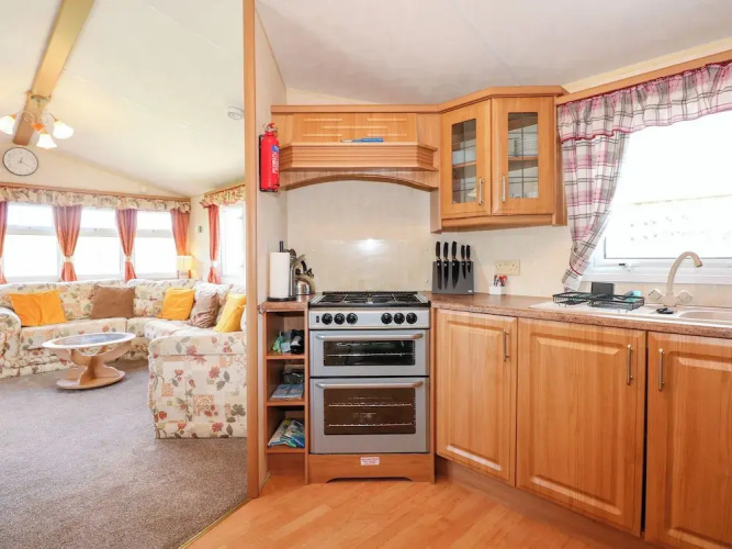 Ty Newydd Caravan
