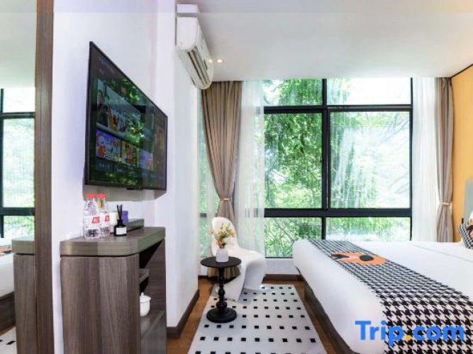 Standard Double room with river view