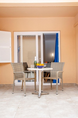 1 Bedroom Double Apartment