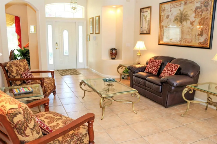 Prestwick Drive Apartment 4 Bedroom