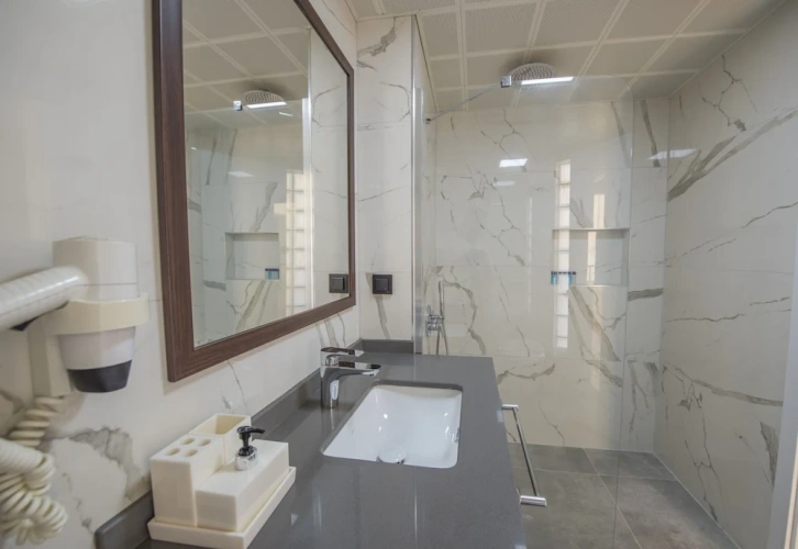 1 Bedroom Deluxe Triple room with balcony
