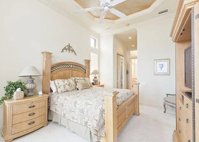 Ocean Ridge Mansion 5 Br home by RedAwning