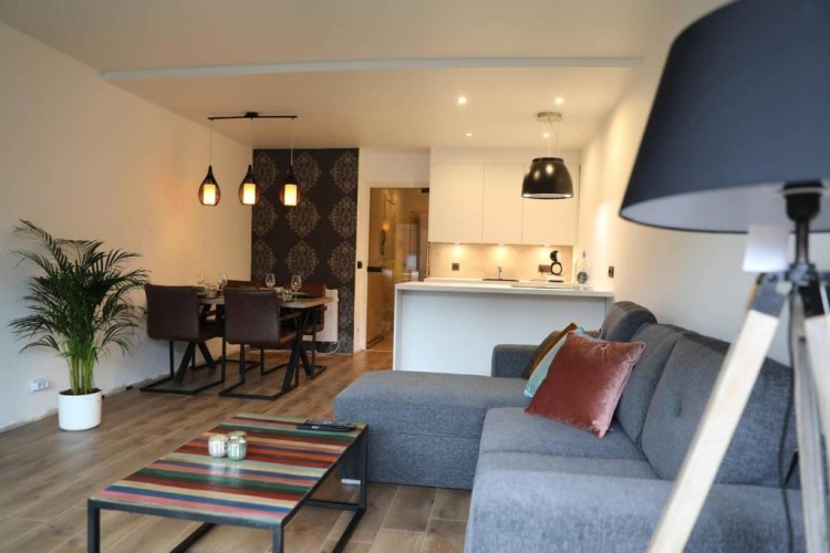 1 Bedroom Apartment