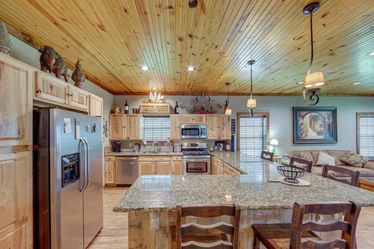 3 Bedrooms Cottage