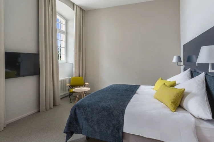 Comfort Double room with city view