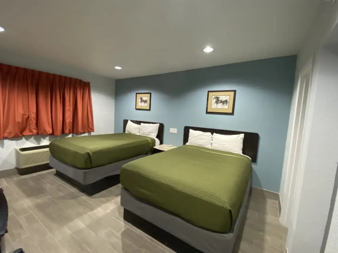 Executive Inn
