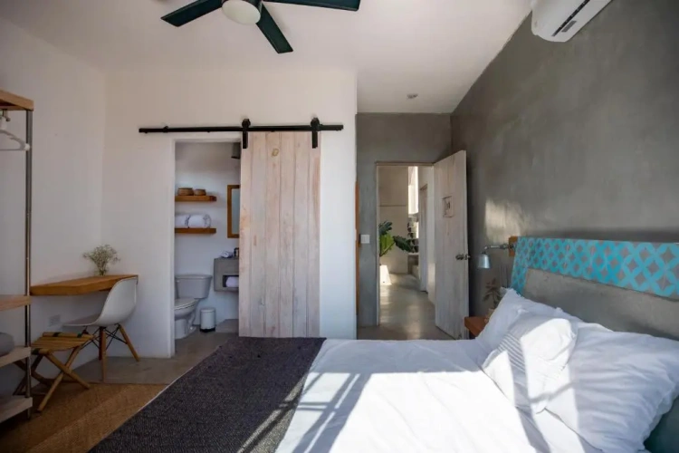 Standard Double room with balcony