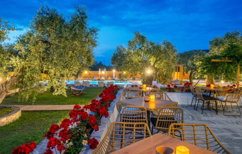Nefeli Fresh Hotel