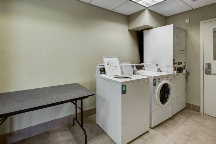 Holiday Inn Express Columbus - Dublin photo 37