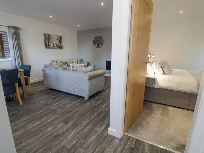 Luxury Lodge 46
