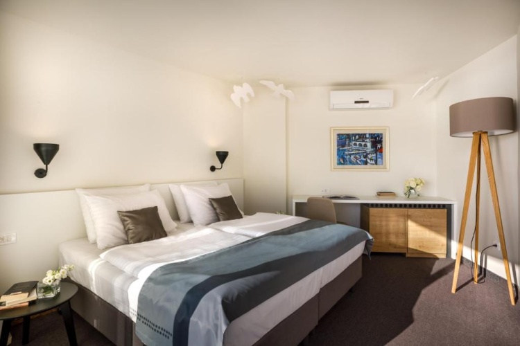 Junior Suite with balcony and with sea view