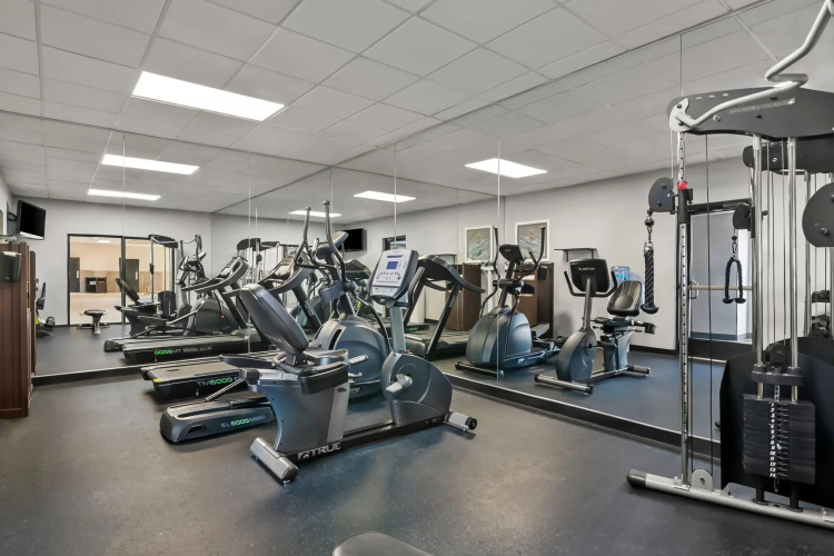 Best Western Plus North Haven Hotel photo 25