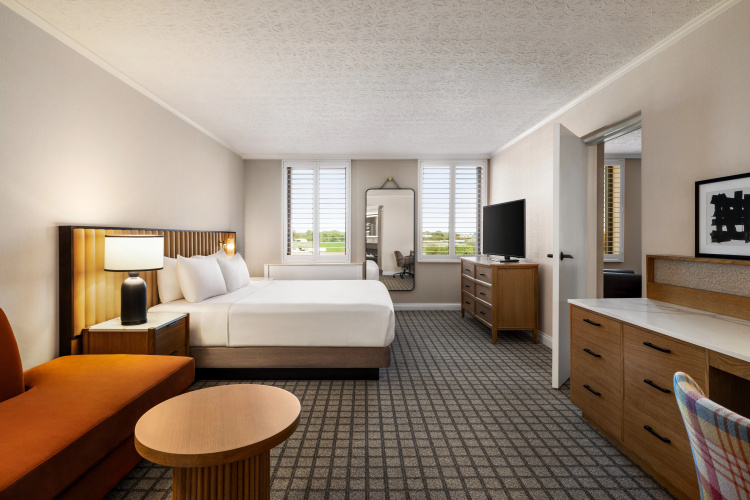 Crowne Plaza Louisville Airport Expo Ctr photo 6