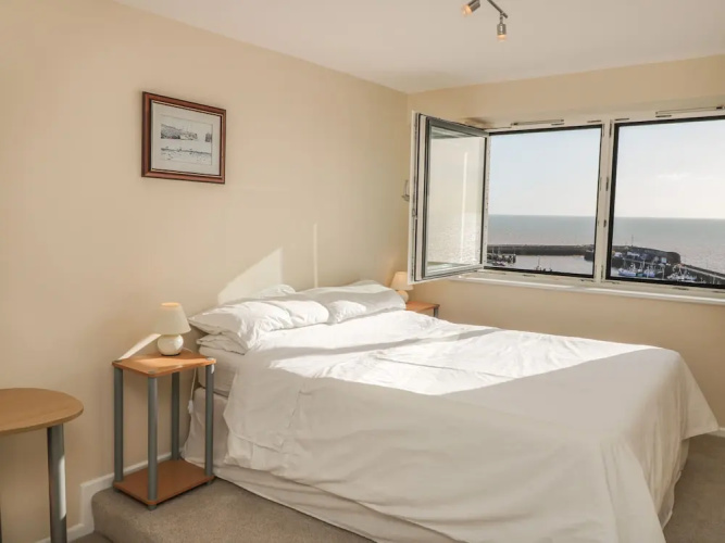 Harbour View Apartment