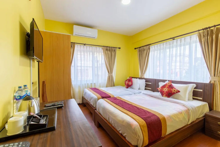 Deepjyoti Inn & Homestay