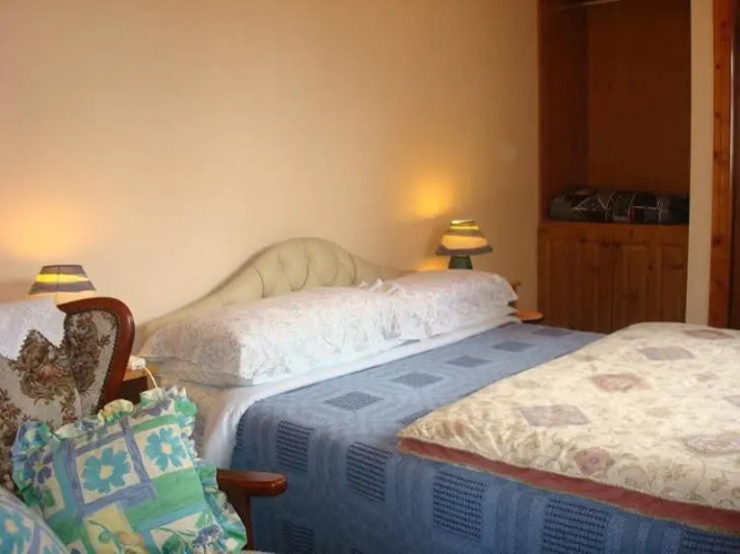 Glen House Room