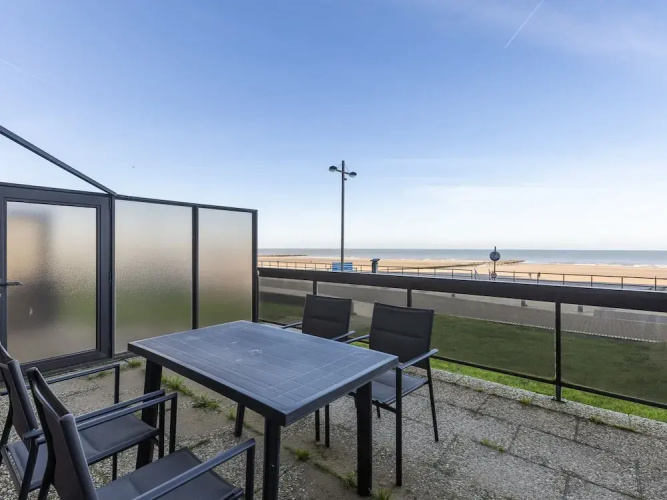 Attractive Studio With a Sea-view