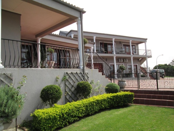 Standard Double room with courtyard view