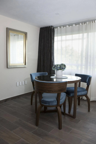 Suites Rio Elba