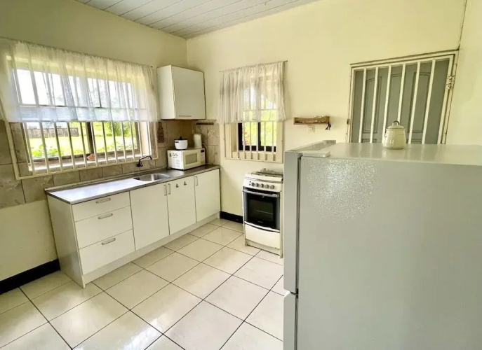 Tropical Paradise in Paramaribo 3 - Room House