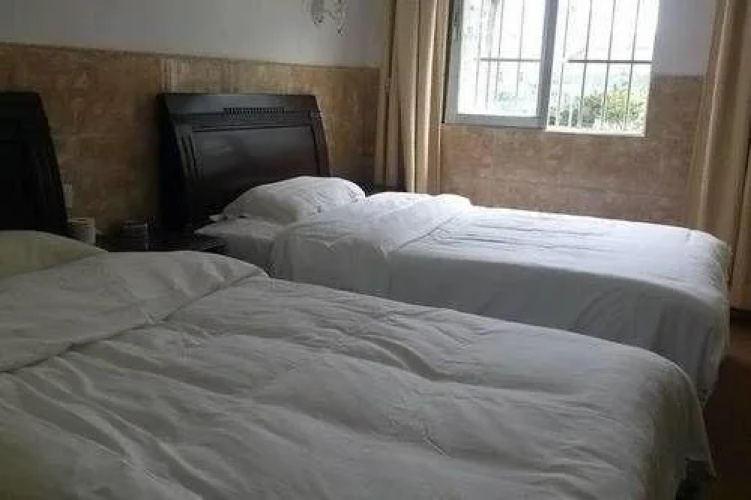 Shangbao Express Hotel
