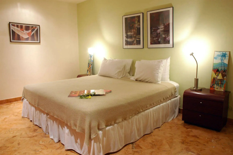 Porto Playa Condo Hotel & Beachclub