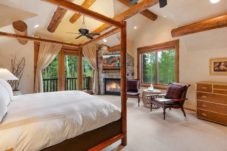 Wildwood Ridge 5 Bedroom Home
