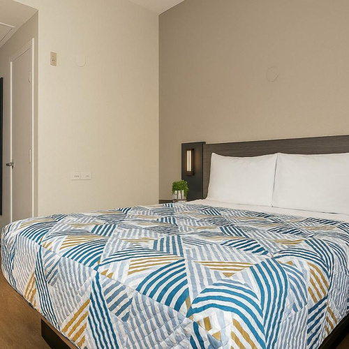 Motel 6 San Diego Downtown photo 26