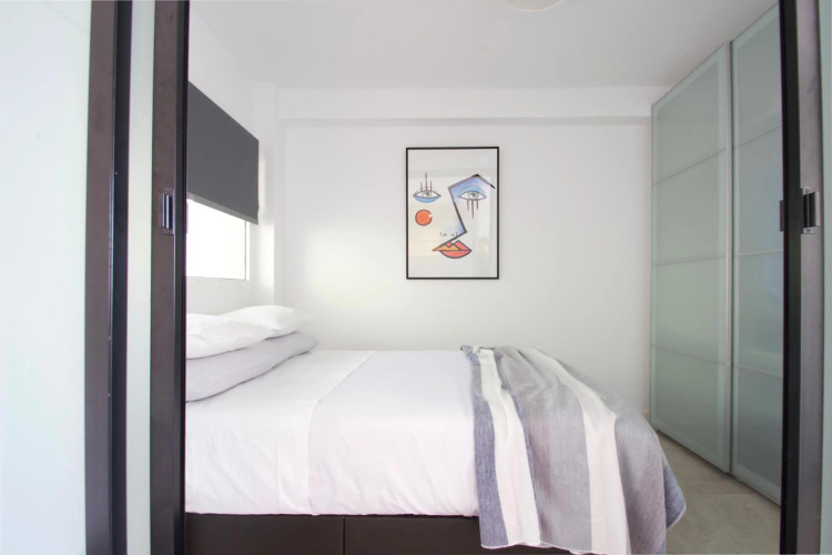 Hip & Cozy 2 room apt