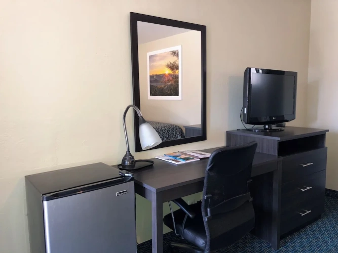 Quadruple Family Suite