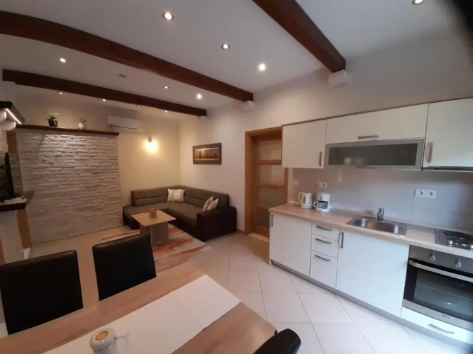 2 Bedrooms Deluxe Apartment