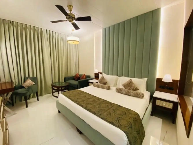 Standard room with balcony