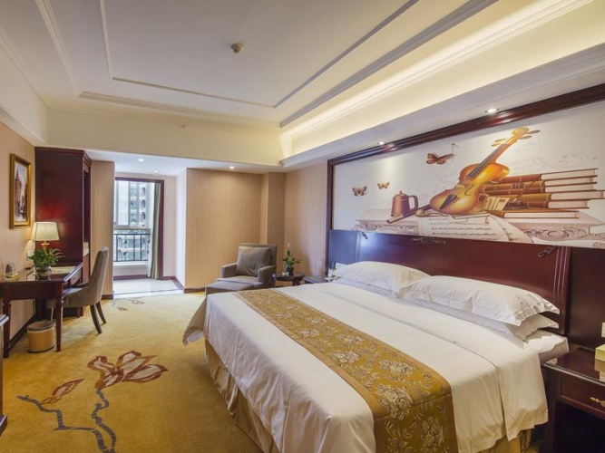 Standard room with view