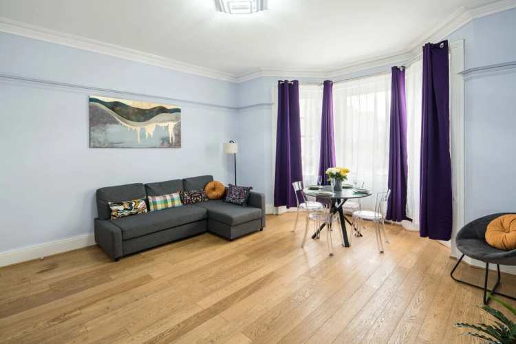 Gloucester Station Gem, 3 Bedroom Oasis