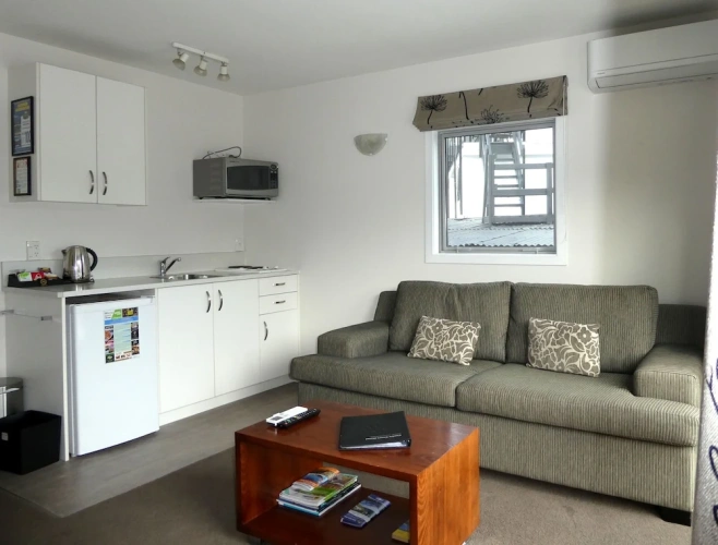 1 Bedroom Executive Apartment with bay view