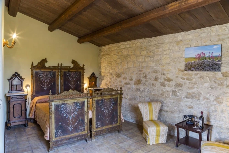 Classic room