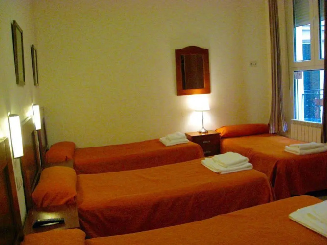 Hostal Tirso Plaza