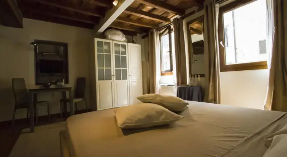 Suite Ghibellina