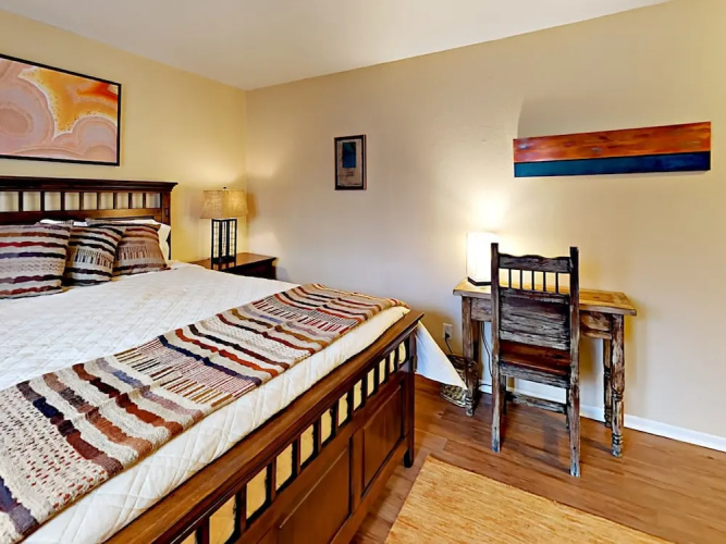 Bishops Lodge Unit 18 - 1 Br Apts