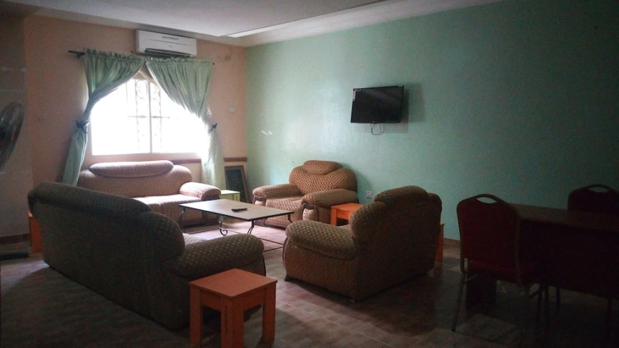 Mataan Hotel And Suites