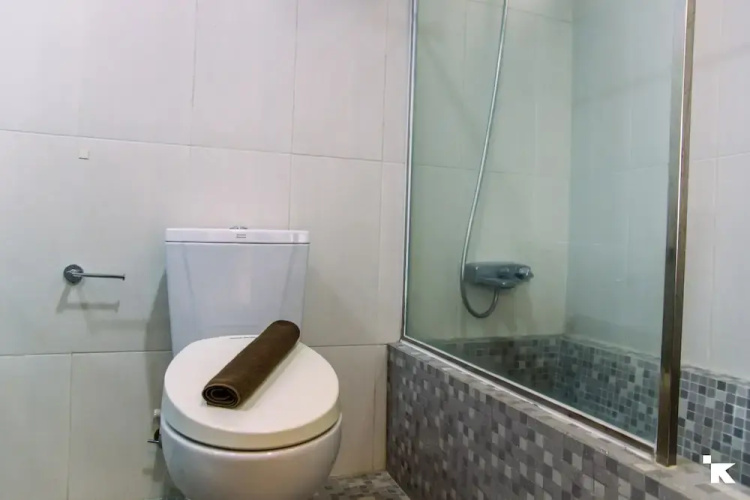 Elegant 2Br With Extra Room Apartment At Sudirman Tower Condominium