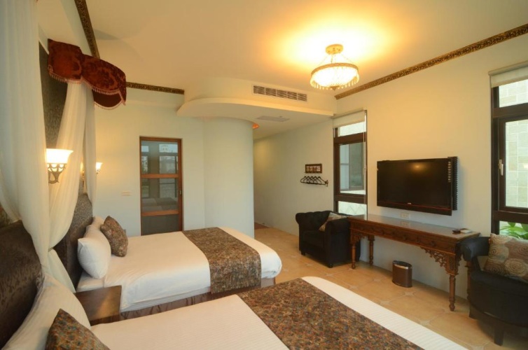 Standard Family room