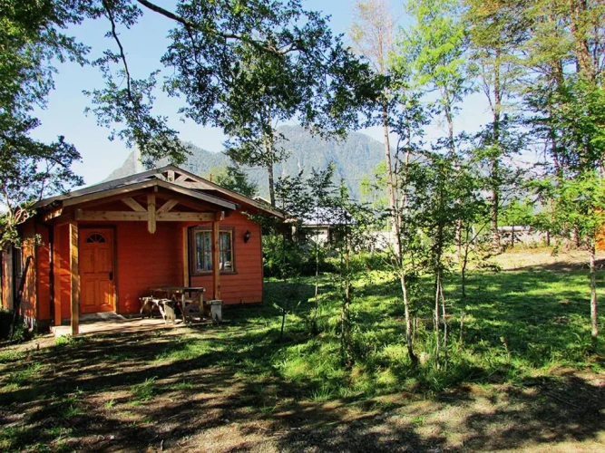 2 Bedrooms Cottage